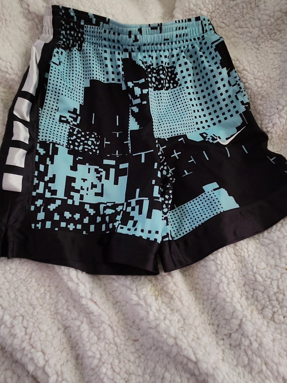 Nike Aqua and Black Dri-FIT Patterned Athletic Shorts Size Medium CH